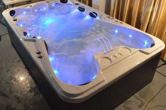 fabrica de jacuzzis